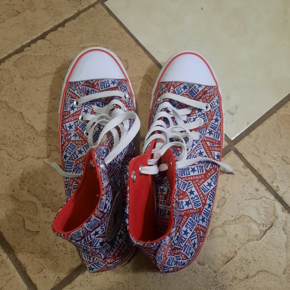 Converse Hightop Shoes - Picture 3 of 6